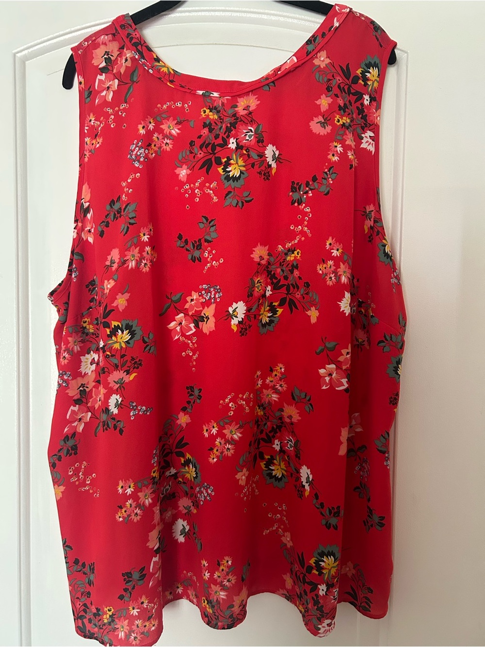 LOFT Red Floral Sleeveless Camisole